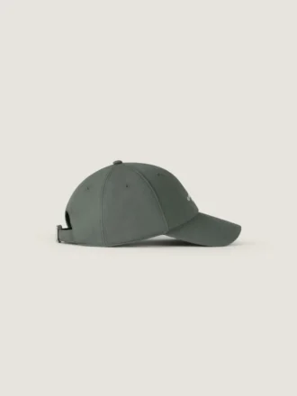 Brodert Givenchy Paris-cap i bomull