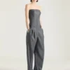Bullet-bustier, skreddersydd heldrakt i ull Bullet-bustier, skreddersydd heldrakt i ull