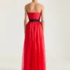 Bustier-aftenkjole i organza