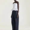 Bustier-kappe med ryggåpning i blonder