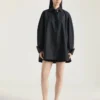 Cocoon-skjorte i poplin med Givenchy-broderi Cocoon-skjorte i poplin med Givenchy-broderi