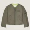 Couture Seam Bomber i nylon med Givenchy Paris-merke Couture Seam Bomber i nylon med Givenchy Paris-merke