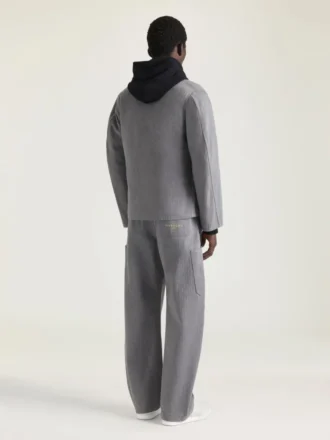 Jakke i fiskebensmønstret denim med brodert Givenchy Paris