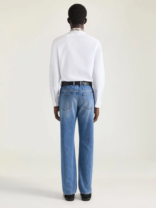 Slim Fit-skjorte i poplin med broderte perler Slim Fit-skjorte i poplin med broderte perler