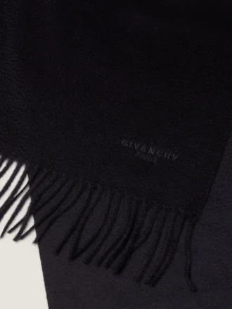 Givenchy Paris skjerf i kashmir