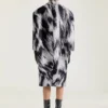 Kåpe i ulljacquard med dyremønster Kåpe i ulljacquard med dyremønster