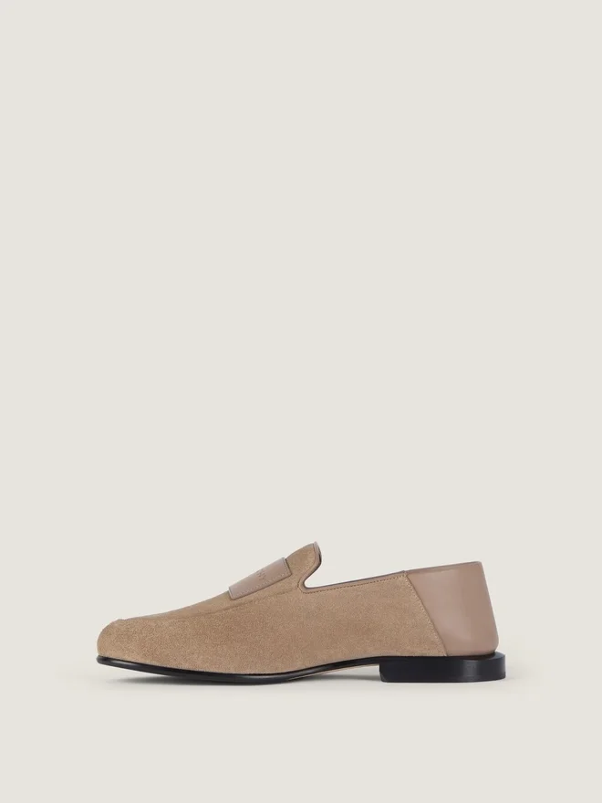 Label-loafers i semsket skinn Label-loafers i semsket skinn