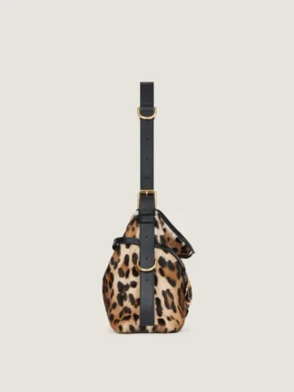 Middels Voyou Bag i skinn med ponyeffekt og leopardmønster