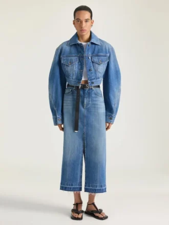 Midilang bukseskjørt i mellomblå denim