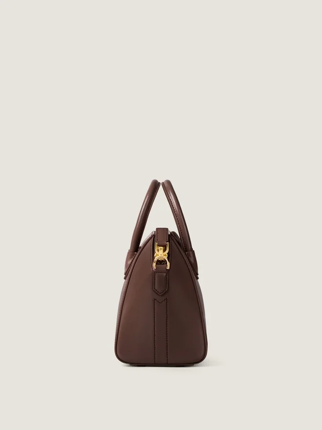 Mini Antigona Bag i Box-lær Mini Antigona Bag i Box-lær