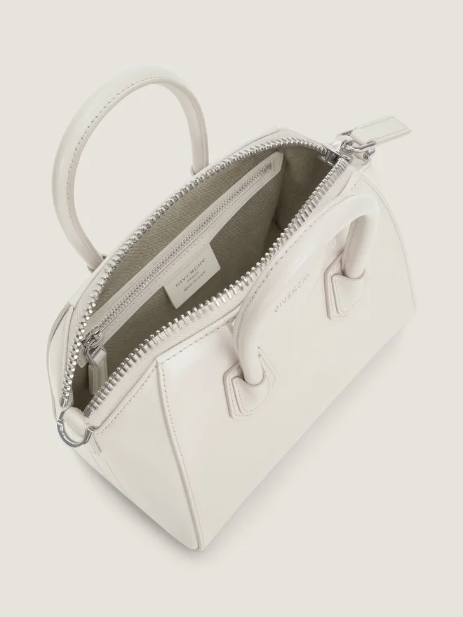 Mini Antigona Bag i Box-lær Mini Antigona Bag i Box-lær