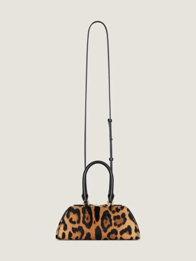 Mini Antigona øst-vest-veske i skinn med leopardmønster Mini Antigona øst-vest-veske i skinn med leopardmønster