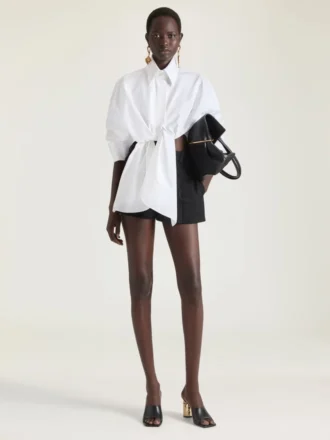 Asymmetrisk skjorte i poplin
