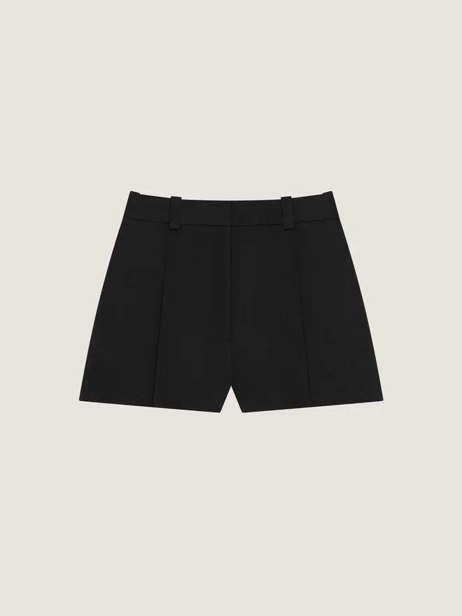 Plisserte shorts i ull Plisserte shorts i ull