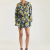 Pyjamaskjorte i viskose med blomstertrykk Pyjamaskjorte i viskose med blomstertrykk
