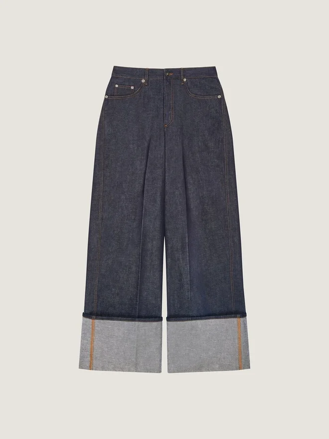 Rå jeans med oppbrett Rå jeans med oppbrett
