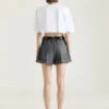 Shorts med doble plisseringer i ull Shorts med doble plisseringer i ull