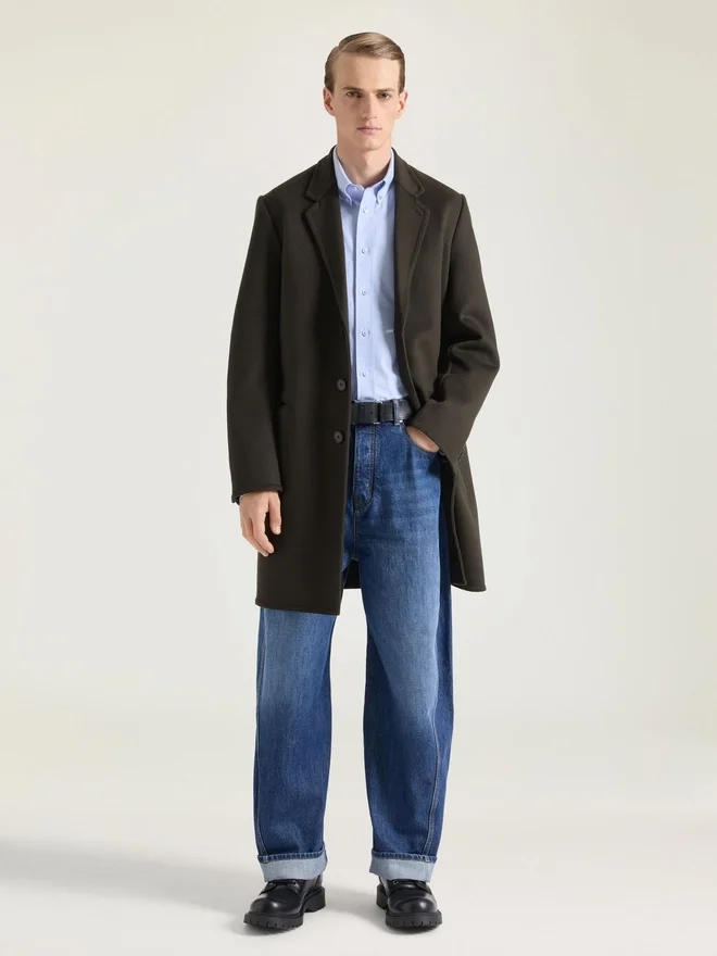 Skjorte i bomulls-oxford med Givenchy Paris-broderi Skjorte i bomulls-oxford med Givenchy Paris-broderi