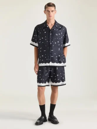 Bermudashorts i silke med blomstertrykk