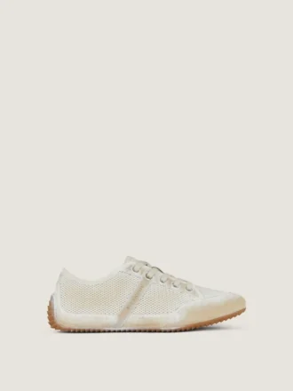 Slanke sneakers i malt mesh og semsket skinn