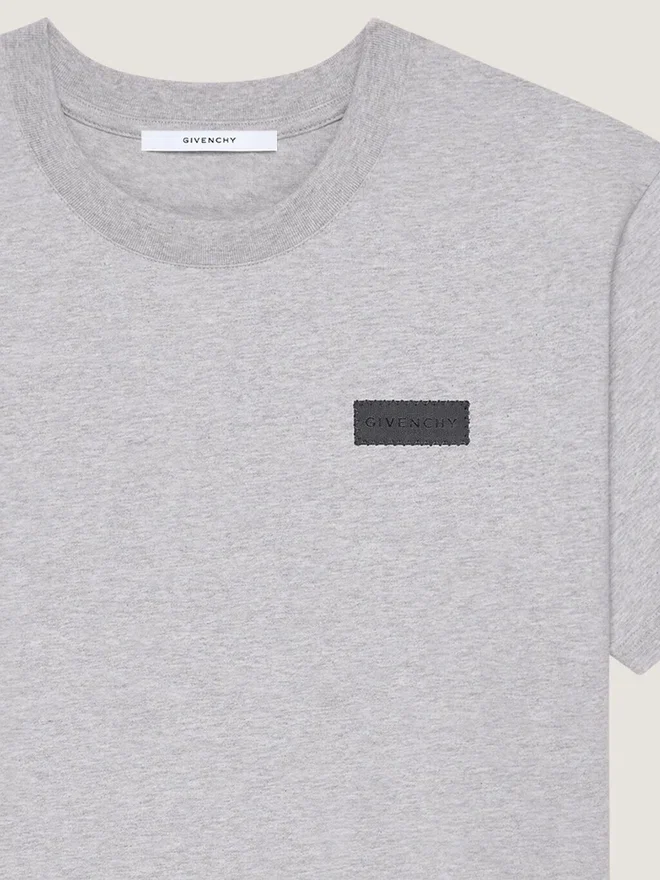 T-skjorte i bomull med Givenchy-merke T-skjorte i bomull med Givenchy-merke