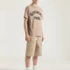 T-skjorte i bomull med Givenchy Paris-broderi